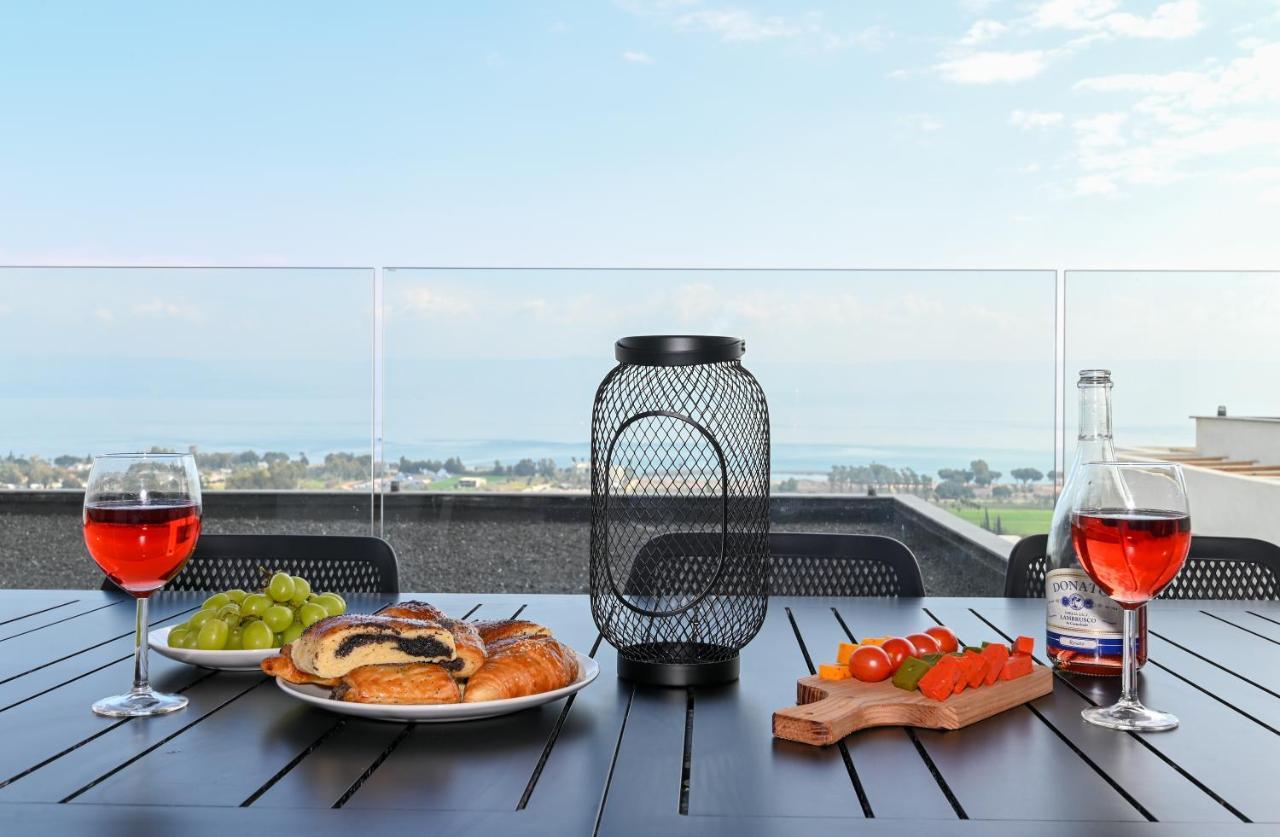 Yalarent C Kinneret Hotel Apartments Migdal Kültér fotó