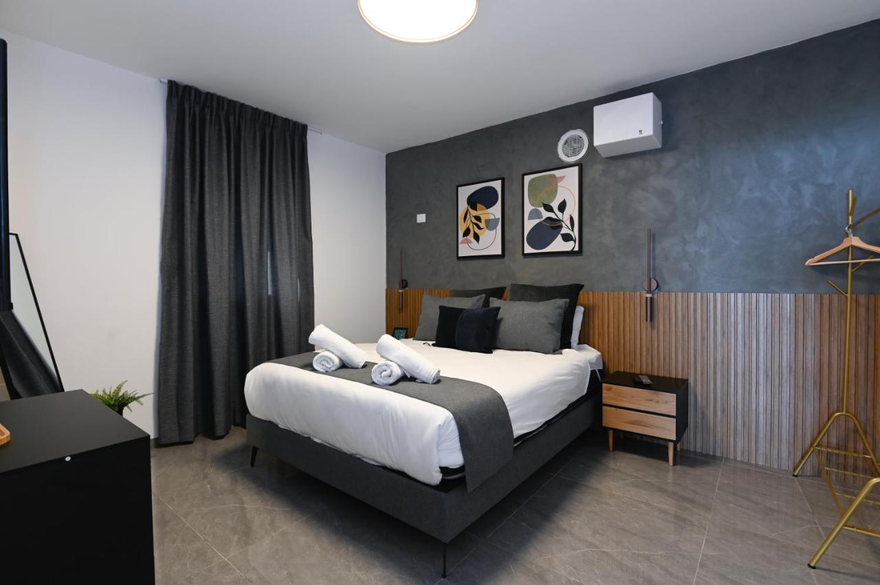 Yalarent C Kinneret Hotel Apartments Migdal Kültér fotó