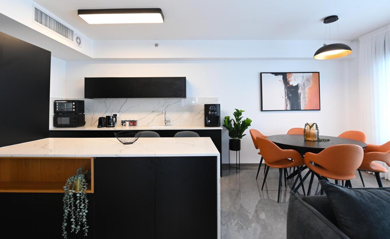 Yalarent C Kinneret Hotel Apartments Migdal Kültér fotó
