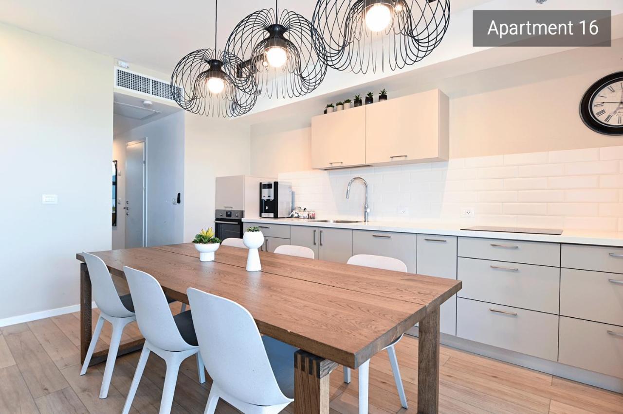 Yalarent C Kinneret Hotel Apartments Migdal Kültér fotó